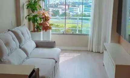 VENDO EXCELENTE APARTAMENTO DE 2 DORMITÓRIOS DE FRENTE PARA A UFSC  PANTANAL / TRINDADE  SEMI MOBILIADO
