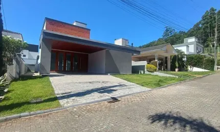 Casa com 4 dormitórios à venda, 220 m² por r$ 1.950.000,00 - cachoeira do bom jesus - florianópolis/sc