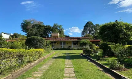Casa para Venda em Atibaia, Jardim dos Pinheiros, 3 dormitórios, 1 suíte, 2 banheiros, 2 vagas