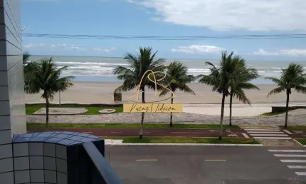Apartamento 02 dormitórios com 01 suíte e vista mar ! ... prédio frente mar !