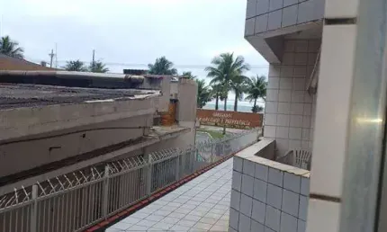 Apartamento 01 dormitório c/ vista lateral para praia!