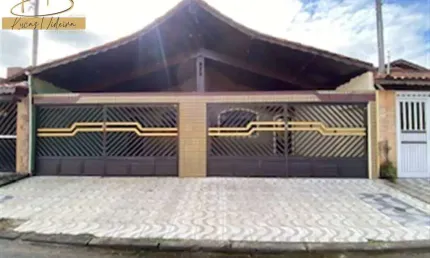 Casa 02 dormitórios c/ 01 suite - 400 metros do mar! Ocian X Tupi