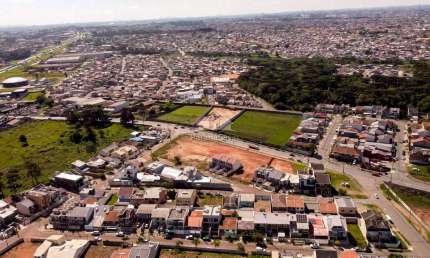 Terreno comercial para alugar na Rua Eduardo Pinto da Rocha, 4132, Sítio Cercado, Curitiba, 2920 m2 por R$ 10.000