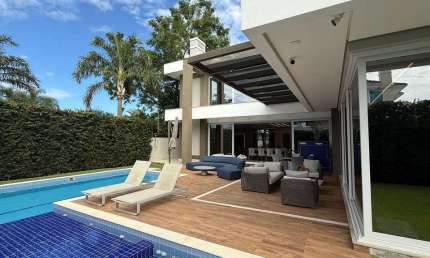 CASA DE ALTO PADRÃO PARA LOCAÇÃO ANUAL - R$ 45.000,00 - JURERÊ INTERNACIONAL, FLORIANÓPOLIS/SC