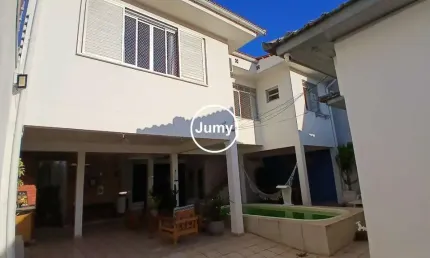 CASA PARA LOCAÇÃO ANUAL - R$ 6.100,00 - 150m² -  ESTREITO, FLORIANÓPOLIS - SC