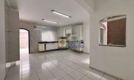 Sobrado com 3 dormitórios para alugar, 265 m² por R$ 4.634,00/mês - Jardim Las Vegas - Santo André/SP