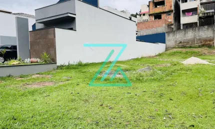 Terreno com 315m² plana à venda no Condomínio Vivenda Centenário em Jundiaí, São Paulo