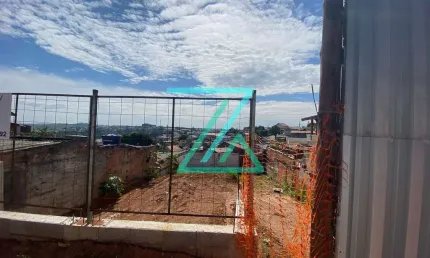 Terreno 300m² com Muro de Arrimo | Pronto p/ Construir | Uso Residencial ou Comercial