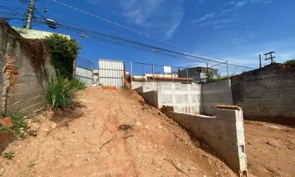 Terreno à venda na avenida professora leonita faber ladeira, jardim do lago, jundiaí por r$ 397.000