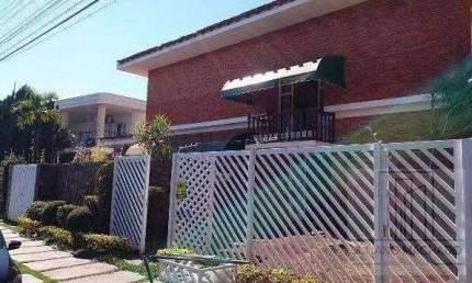 Casa com 3 Quartos e 3 banheiros à Venda,  por R$ 590.000,00