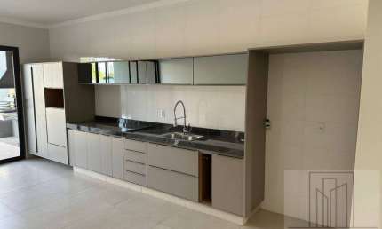 Casa condomínio San Marco Ilha Liesina com 3 suítes