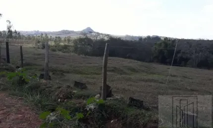 Lindo Sítio em Santo Antônio da Alegria com 18,5 hectares