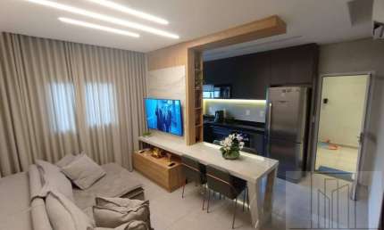 Lindo Sobrado com  2 suítes no Condomínio Residencial Villa de Favero