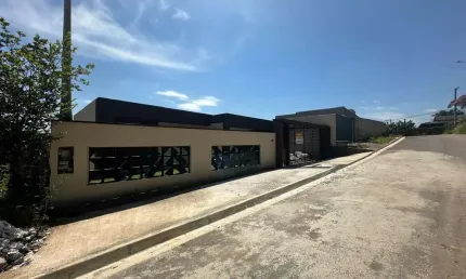 Casa com 3 quartos à venda na Alameda Beija-Flor, Usina, Atibaia