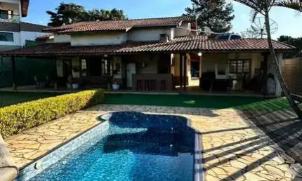 CASA EM CONDOMINIO FECHADO DE MAIRIPORA ACEITA FINANCIAMENTO