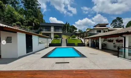 Imóvel de alto padrão em condomínio fechado por apenas r$ 2.500.000.00 mairiporã-sp