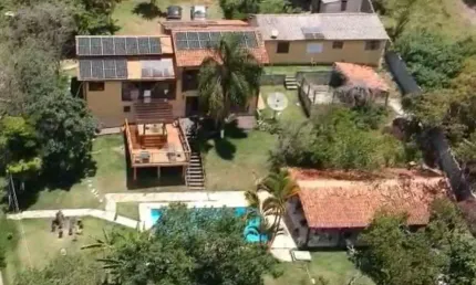Casa com 4 quartos à venda na Rua Coronel Teófilo Leme, Centro, Bragança Paulista