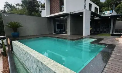 Casa com 3 quartos à venda na Avenida Nove de Julho, Centro, Atibaia