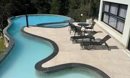 Luxo e exclusividade em uma das casas mais incriveis de mairiporã ( gleba 1 )