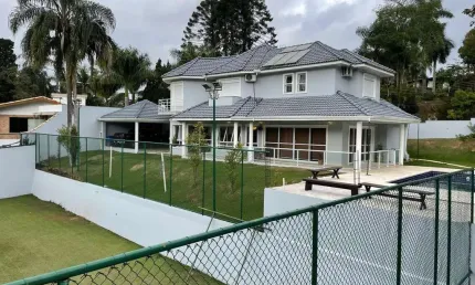 LUXUOSA CASA EM CONDOMÍNIO FECHADO COM ACESSO A REPRESA - CAMPOS DE MAIRIPORÃ GLEBA 1- SP