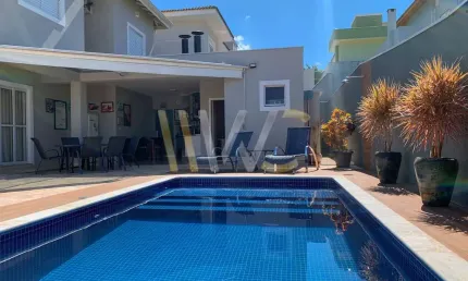 Lindíssima casa de condomínio em Atibaia á venda, 337,00m², 3 suítes - Altos da Floresta