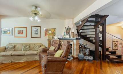 Casa em condomínio fechado com 3 quartos à venda na Rua Manoel Lopes Meirelles, 143, Jardim Itu Sabará, Porto Alegre, 165 m2 por R$ 820.000