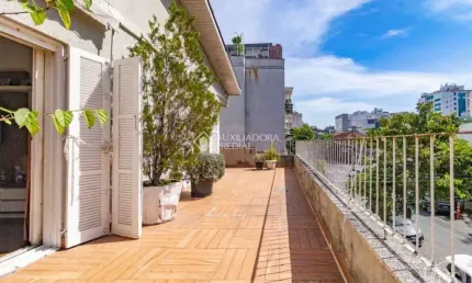 Casa com 4 quartos à venda na Rua Olavo Bilac, 735, Santana, Porto Alegre, 249 m2 por R$ 1.490.000