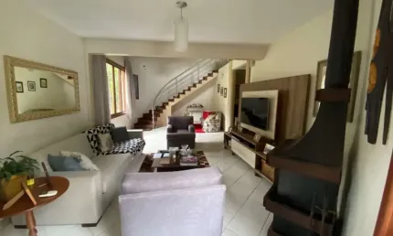 Casa com 5 quartos à venda na Avenida Afonso Delambert Neto, 6087, Lagoa da Conceição, Florianópolis, 250 m2 por R$ 4.028.000