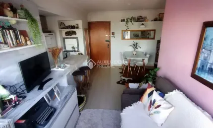 Apartamento com 2 quartos à venda na Avenida da Azenha, 680, Azenha, Porto Alegre, 50 m2 por R$ 379.000