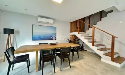 Casa em condomínio fechado com 3 quartos à venda na Rua Laurindo Januário da Silveira, 4317, Lagoa da Conceição, Florianópolis, 168 m2 por R$ 2.130.000