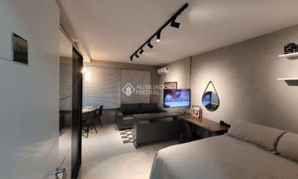 Apartamento com 1 quarto para alugar na Rua Saldanha Marinho, 164, Pátria Nova, Novo Hamburgo, 30 m2 por R$ 1.990