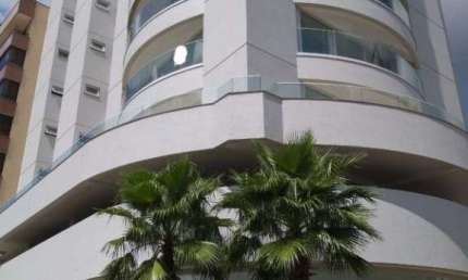 Apartamento com 4 quartos à venda na Rua Duque de Caxias, 572, Americano, Lajeado, 320 m2 por R$ 2.120.000