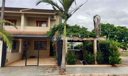 Casa com 2 quartos à venda na Aury Sturmer, 333, Moinhos D'Água, Lajeado, 77 m2 por R$ 424.000