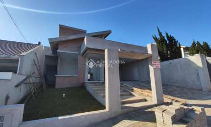 Casa com 3 quartos à venda na DOS CANARIOS, 63, Universitário, Lajeado, 190 m2 por R$ 1.484.000