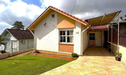 Casa com 4 quartos à venda na Rua São Marcelino Champagnat, 12, Hidráulica, Lajeado, 127 m2 por R$ 450.000