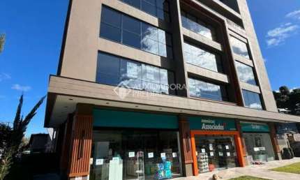 Sala comercial para alugar na Primeiro De Maio, 1539, Várzea Grande, Gramado, 58 m2 por R$ 2.950