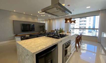 Apartamento com 3 quartos à venda na Rua 700, 404, Centro, Balneário Camboriú por R$ 2.015.000