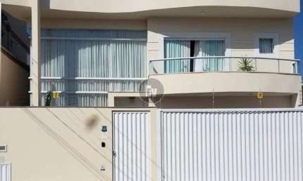 Casa com 3 quartos à venda na Rua Grécia, 77, Nações, Balneário Camboriú por R$ 4.499.900