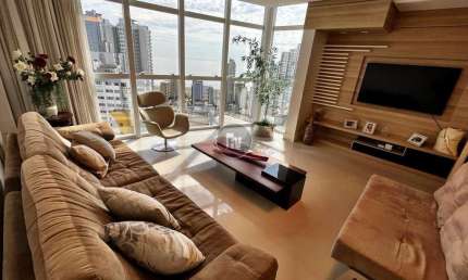 Apartamento com 3 quartos à venda na Rua 3100, 265, Centro, Balneário Camboriú por R$ 3.150.000