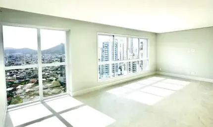 Apartamento com 4 quartos à venda na Rua 3100, 625, Centro, Balneário Camboriú por R$ 2.400.000