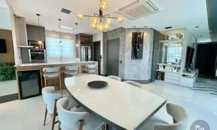 Apartamento com 3 quartos à venda na Rua 3618, 29, Centro, Balneário Camboriú por R$ 2.950.000
