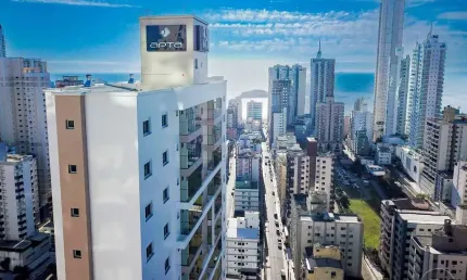 Apartamento com 3 quartos à venda na Rua 2000, 510, Centro, Balneário Camboriú por R$ 2.750.000
