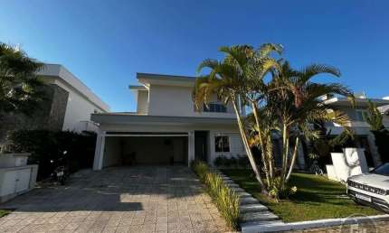 Casa em condomínio fechado com 4 quartos para alugar na Avenida Marcio Ferreira de Mello e Silva, 55, Praia Brava, Itajaí por R$ 34.990