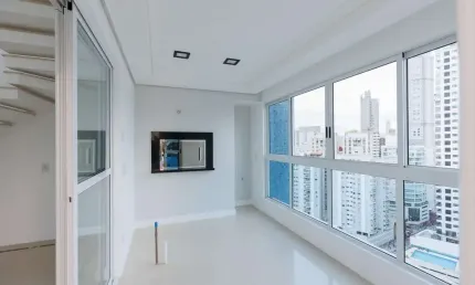 Apartamento com 4 quartos à venda na Rua 1001, 226, Centro, Balneário Camboriú por R$ 4.799.000