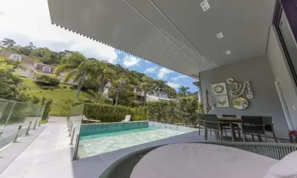 Casa em condomínio fechado com 4 quartos à venda na Rua Aqueduto, 335, Estados, Balneário Camboriú por R$ 7.000.000