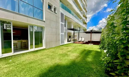 Apartamento com 3 quartos à venda na Rua Delfim Mário de Pádua Peixoto, 580, Praia Brava, Balneário Camboriú por R$ 6.535.807