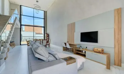 Casa em condomínio fechado com 3 quartos à venda na Rua Ivo José Rebello, 610, Santa Regina, Camboriú por R$ 3.399.000