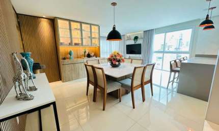 Apartamento com 3 quartos à venda na Rua 2300, 542, Centro, Balneário Camboriú por R$ 3.300.000