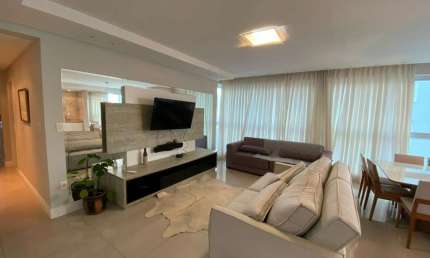 Apartamento com 3 quartos para alugar na Rua 3600, 133, Centro, Balneário Camboriú por R$ 12.400