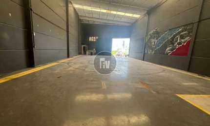 Barracão / Galpão / Depósito para alugar na Rua José Cesário Pereira, 101, Nova Esperança, Balneário Camboriú por R$ 15.000